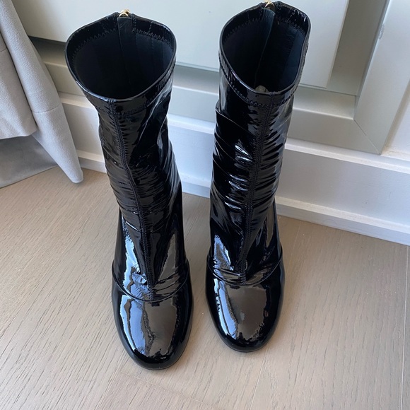 CHANEL Patent Leather Booties - Picture 2 of 5